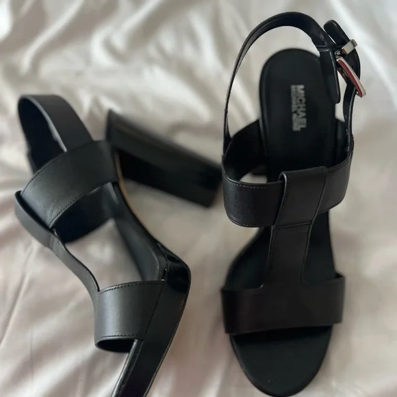Michael Kors Black Chunky Heel Sandals - Picture 2 of 7